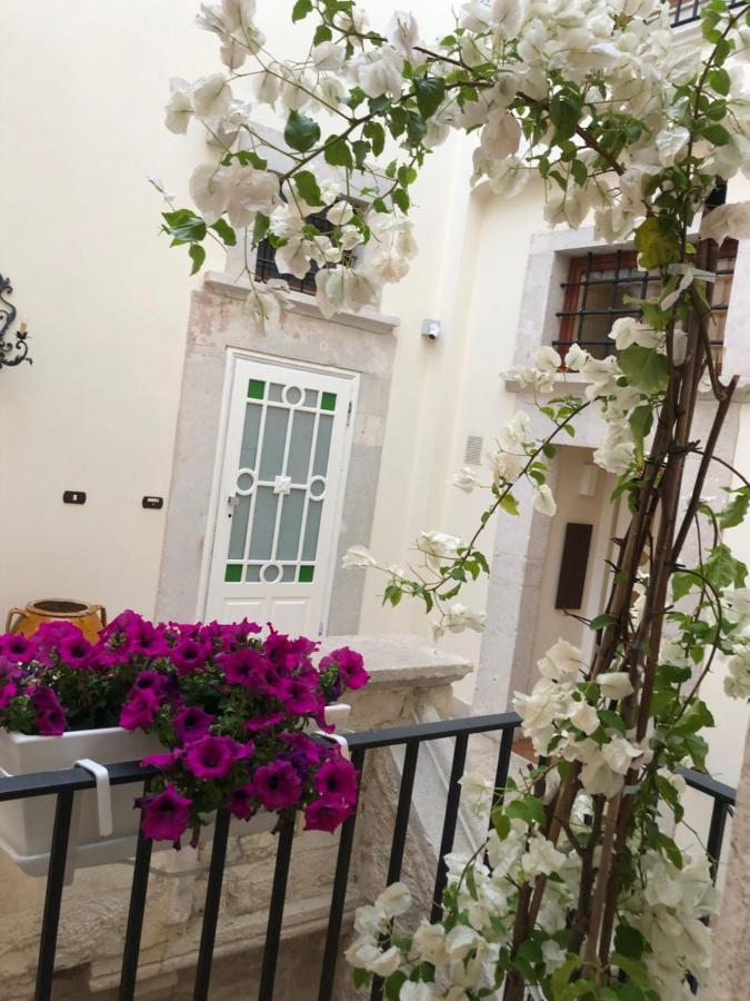 Antica Dimora Luxury Rooms 巴列塔 外观 照片