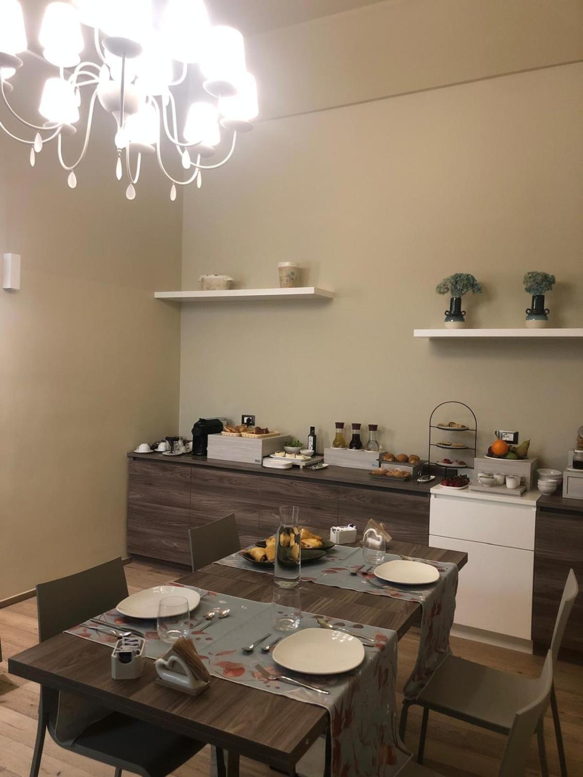 Antica Dimora Luxury Rooms 巴列塔 外观 照片